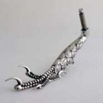 Talon Kickstand